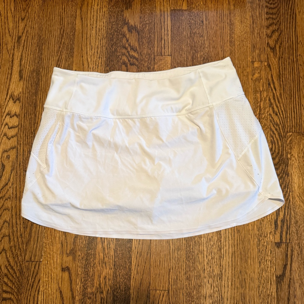 Athleta Run With It 14 Skort
